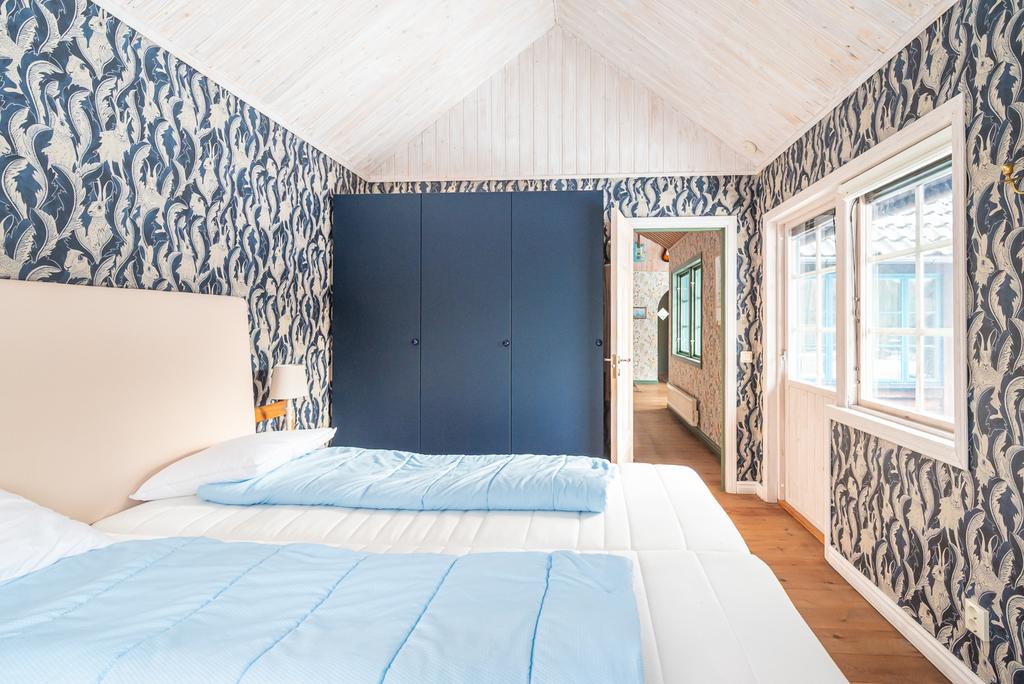 Sovrum med dubbelsäng